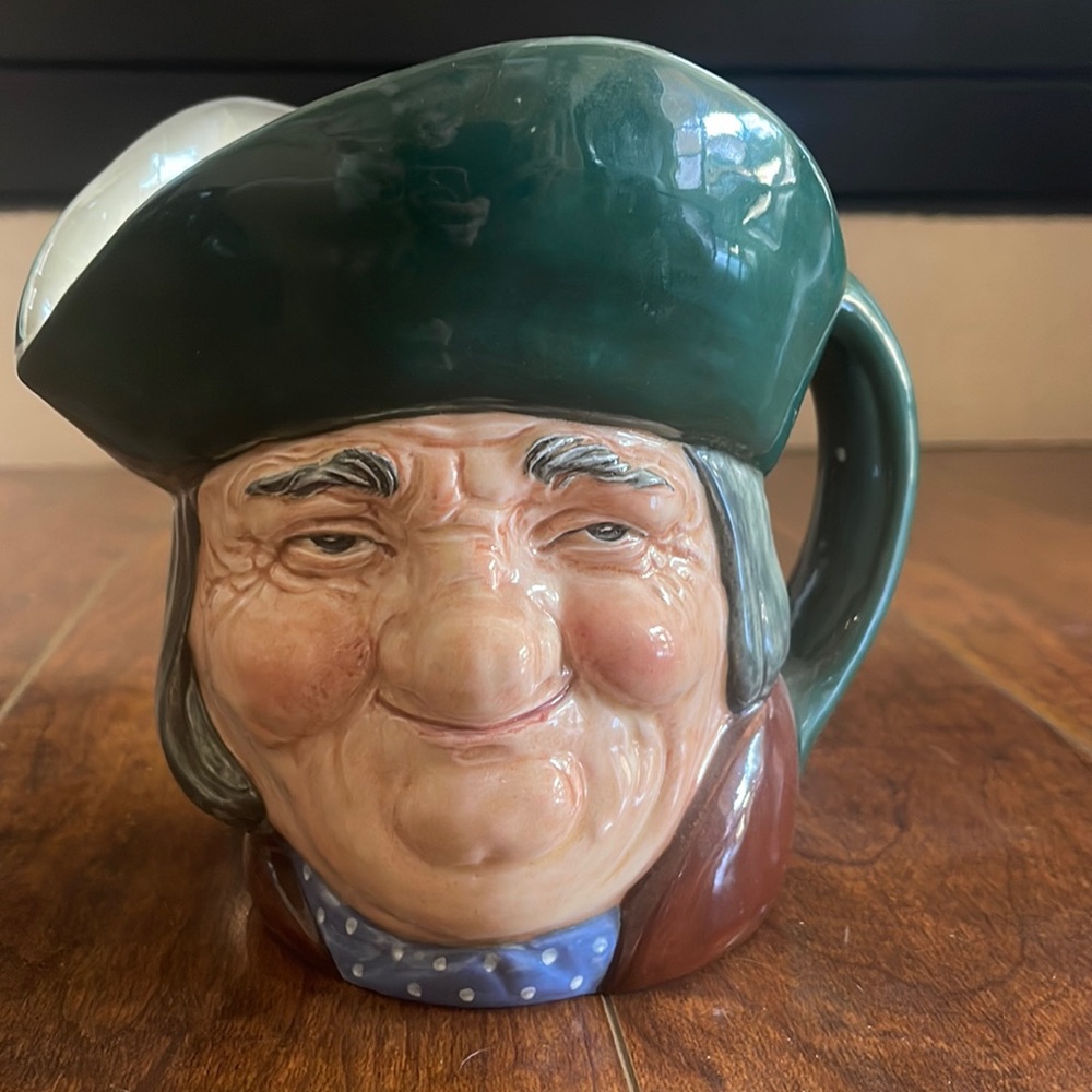 Antique  Toby Philpot mug